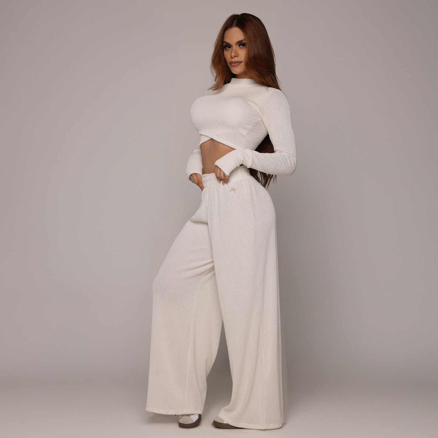 Conjunto blanco - Blusa manga larga