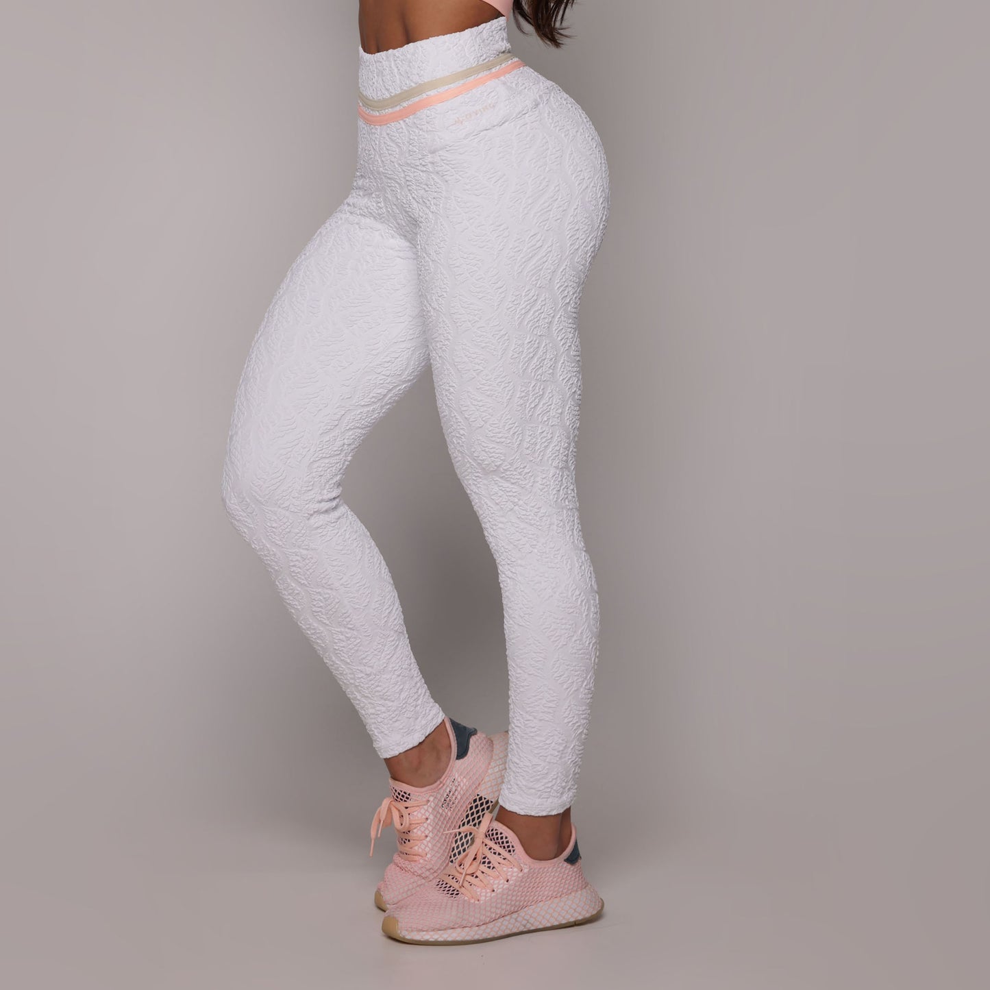 Leggins relieve blanco