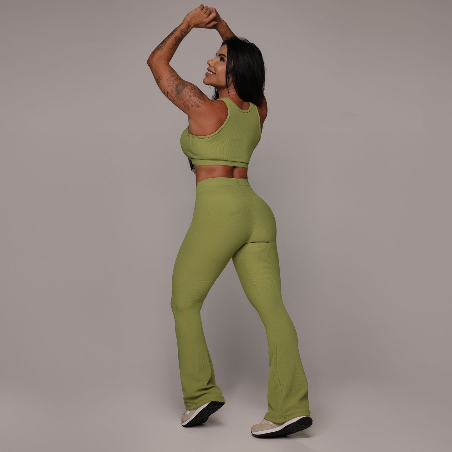 Conjunto verde relieve